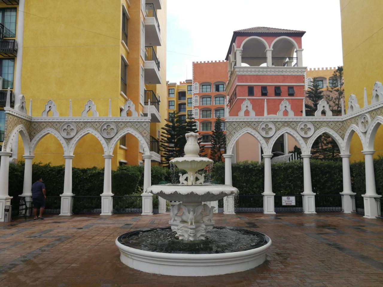 Venetian Poseidon Pool Hotel Jomtien Beach Εξωτερικό φωτογραφία